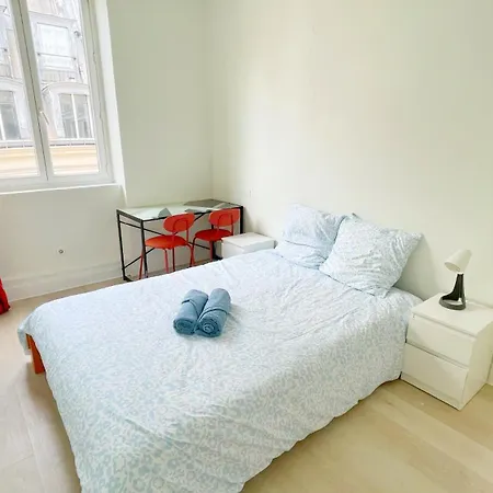 Heart Apartment Paris